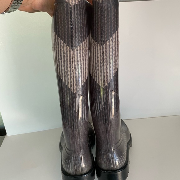 Burberry nova check women rain boots Sz 37 us 6.5 - Picture 8 of 8